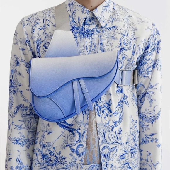 Dior x Daniel Arsham Blue Ombré Saddle Bag - Picture 2 of 7